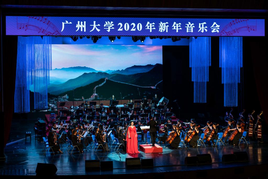 2021级军训汇...2021-09
